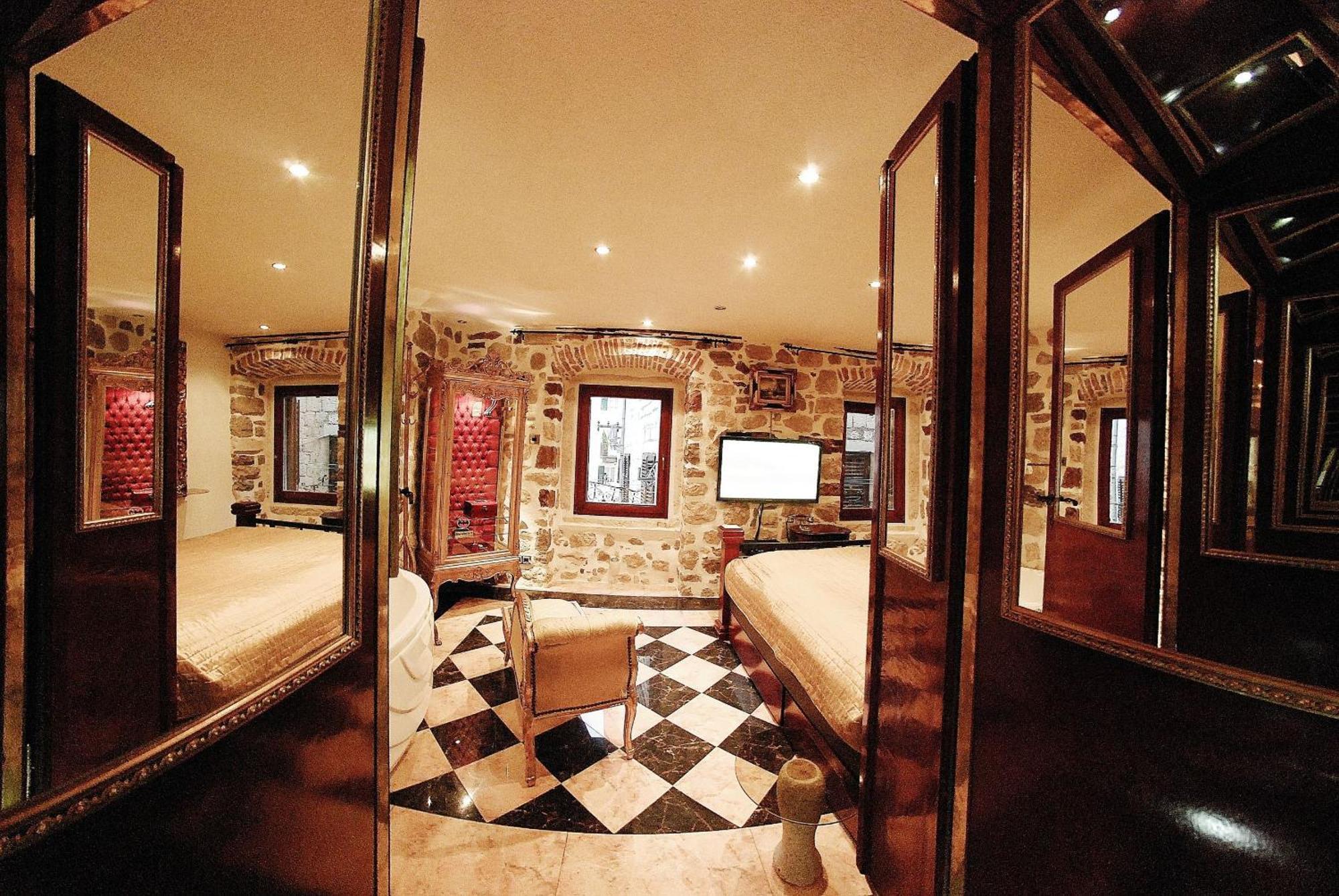 Cattaro Royale Apartment Exterior foto